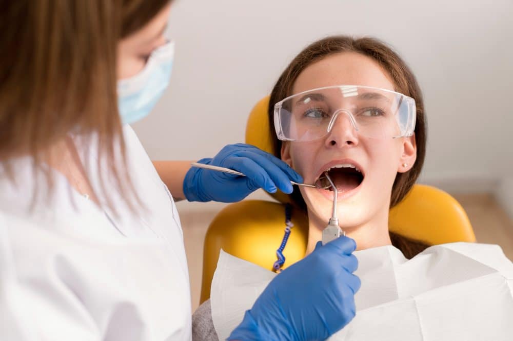 Understanding the Tooth Extraction and Implant Timeline