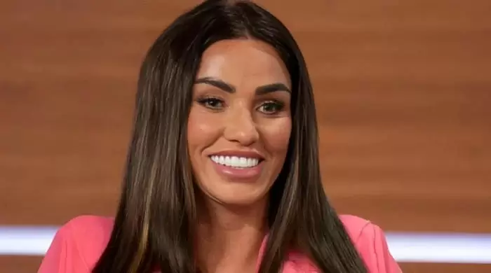Transformation dentaire de Katie Price et voyage vers le Hollywood Smile