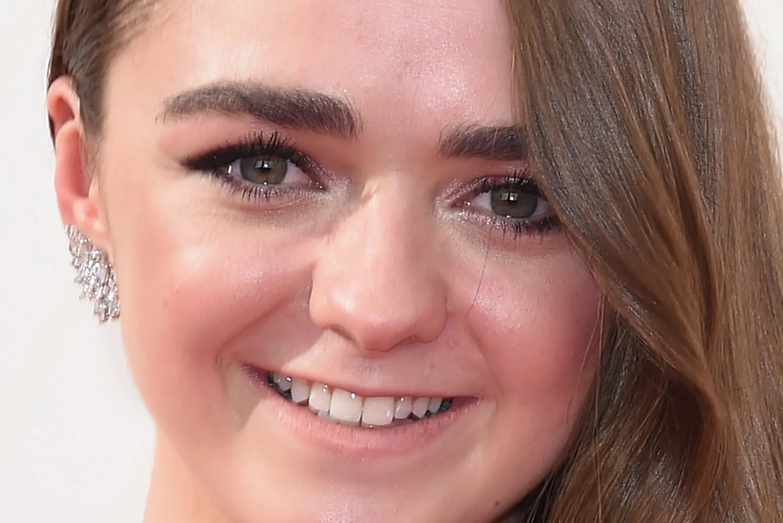 Maisie Williams Teeth