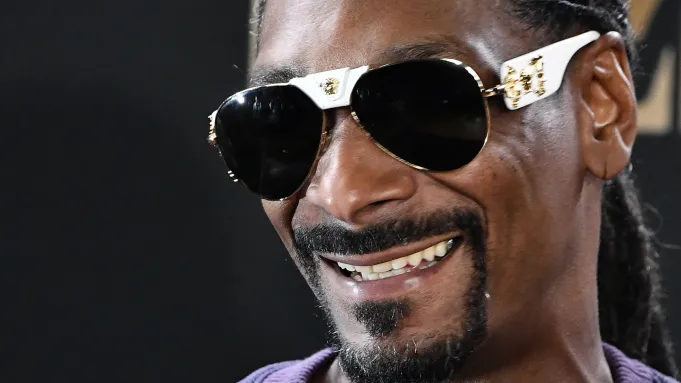 Snoop Dogg Teeth